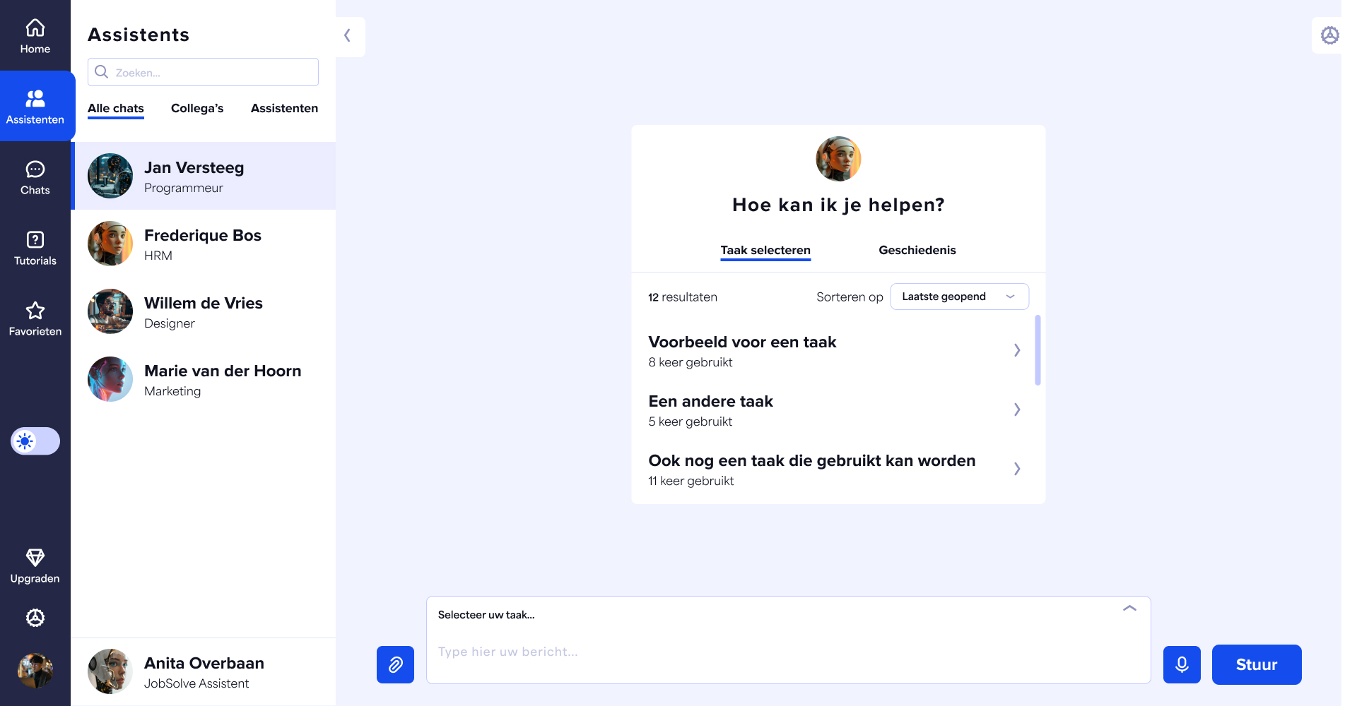 JobSolve prototype A (winnaar): strakke AI-georiënteerde bèta met subtiel menselijk randje; assistenten, taakselectie en chat